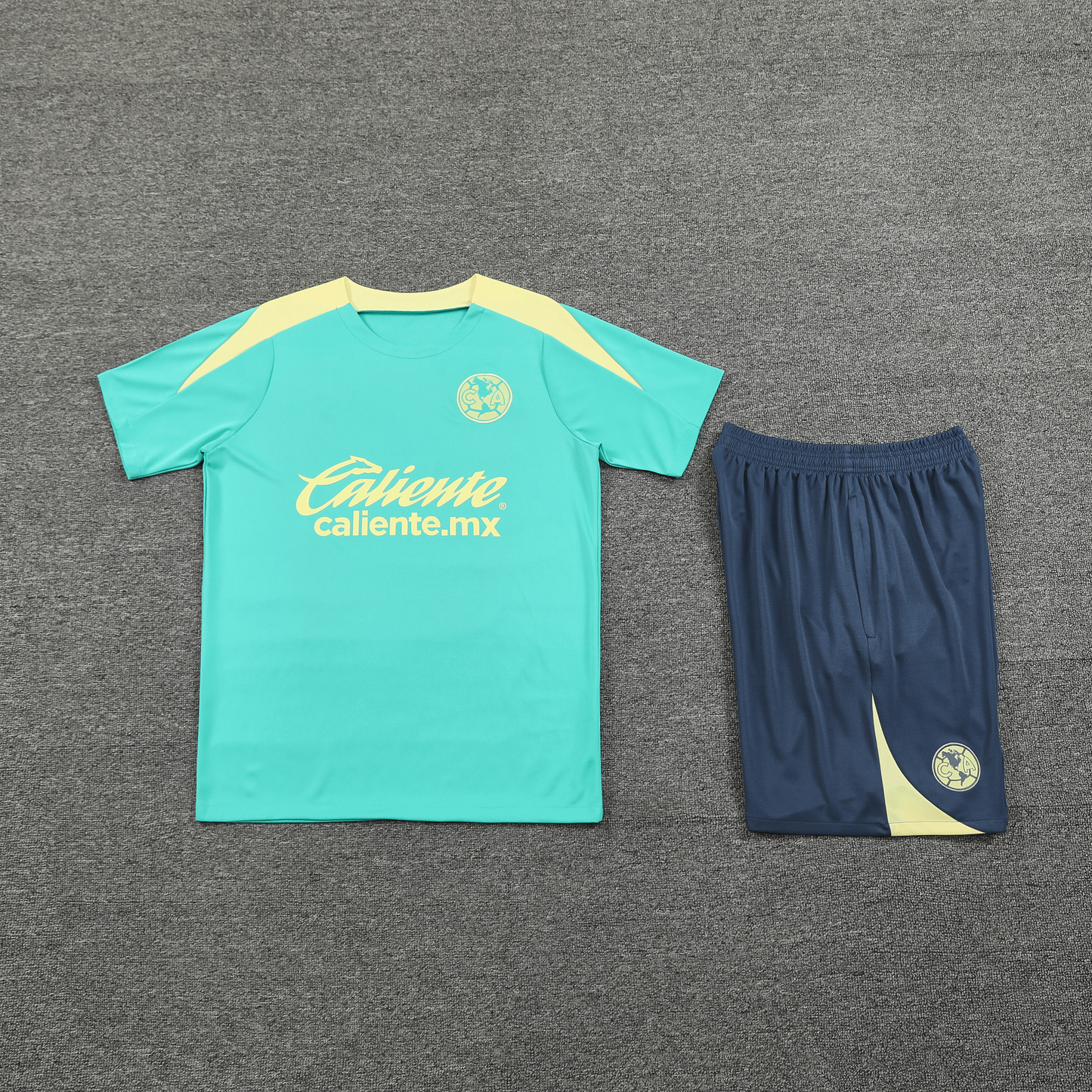 Kit Entraînement Adulte Club America 24/25
