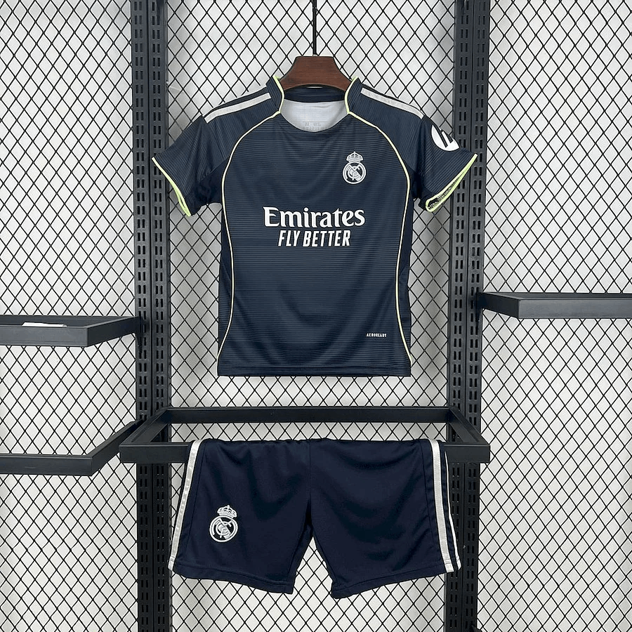 Kit Enfant Real Madrid Extérieur 25/26
