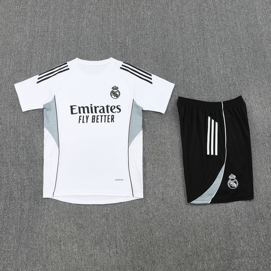 Kit Entraînement Adulte Real Madrid 25/26