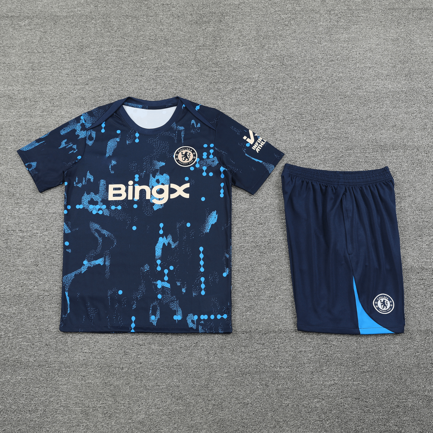 Kit Entraînement Adulte Chelsea 24/25