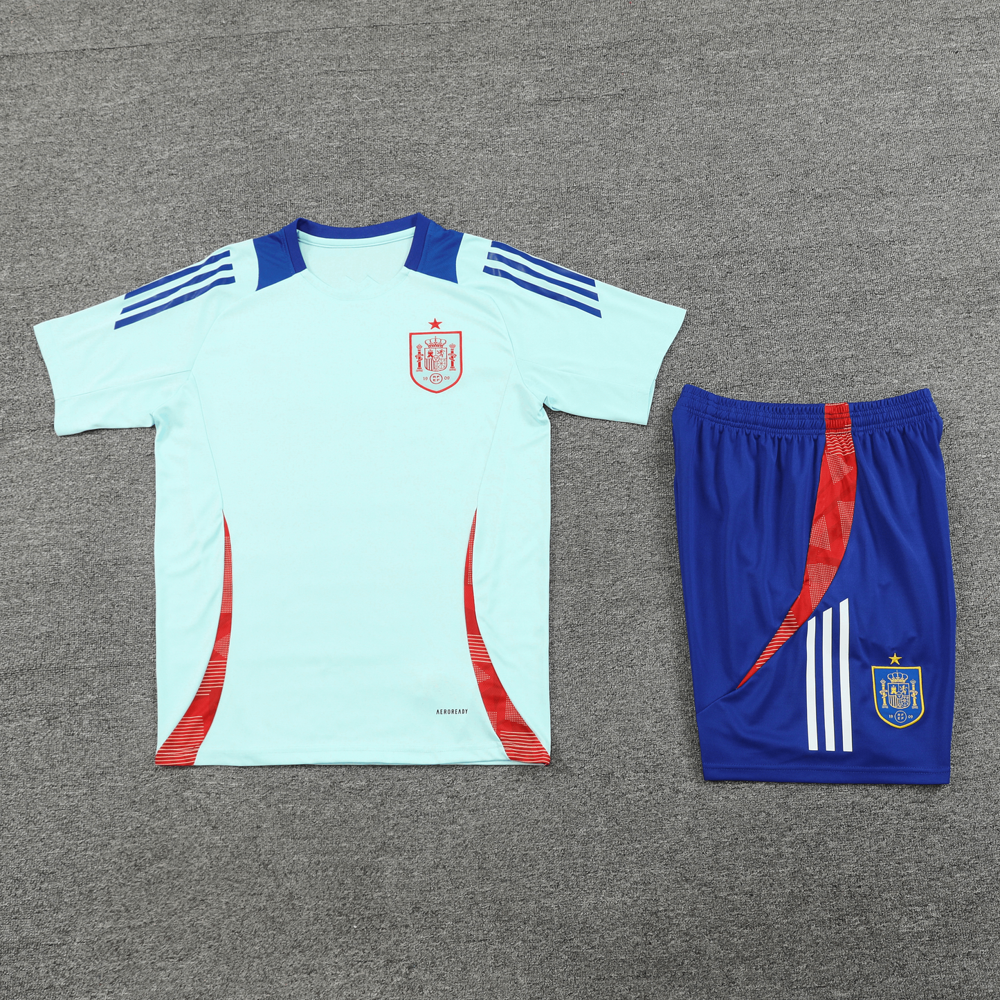 Kit Entraînement Adulte Espagne 24/25