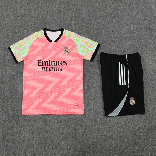 Kit Entraînement Adulte Real Madrid 25/26